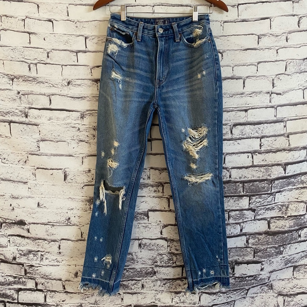 Abercrombie & Fitch Annie High Rise Girlfriend